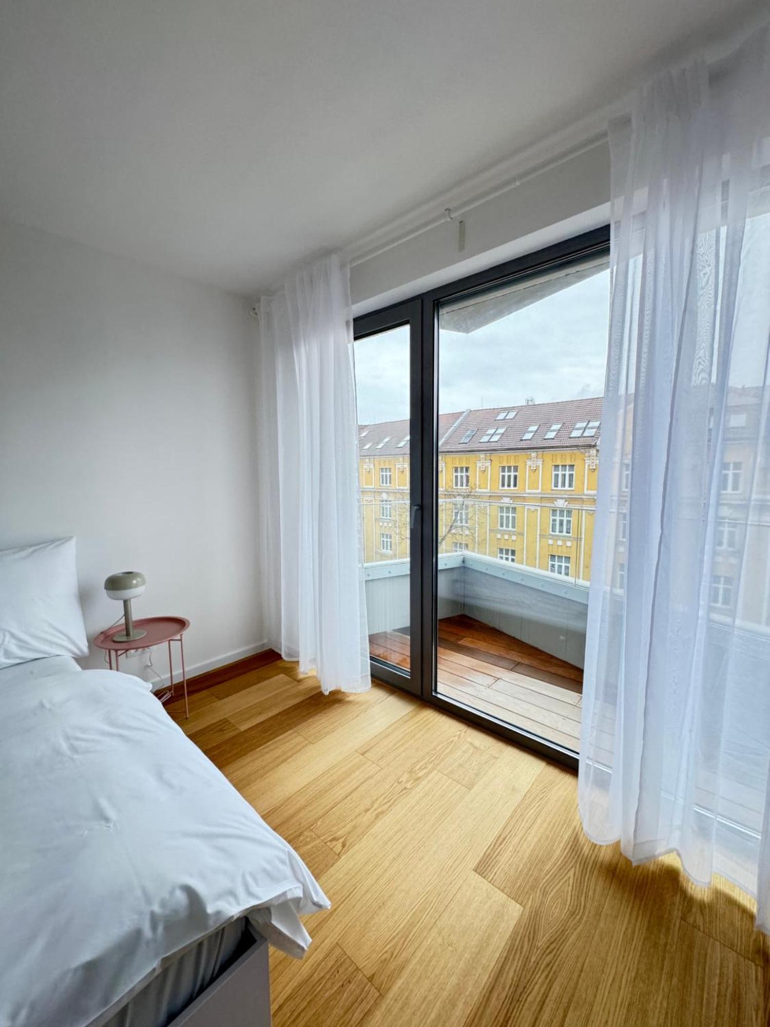 Aurora Apartments Pressburg Exterior foto