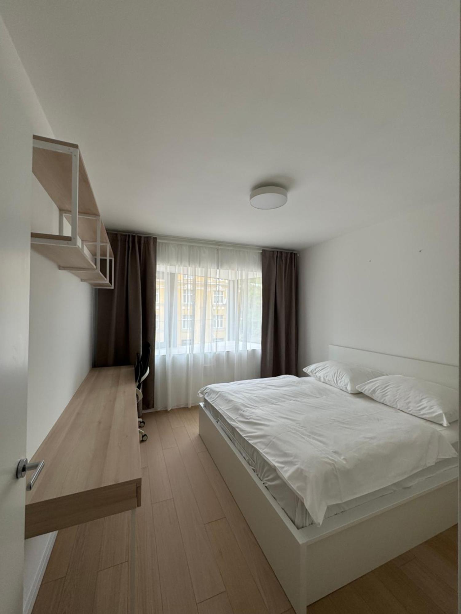 Aurora Apartments Pressburg Exterior foto